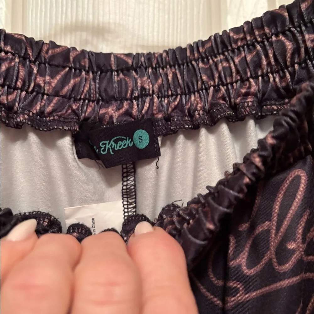 Women's brown and caramel short